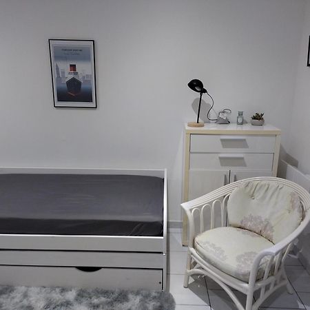 Studio Charmant Canape Lit Netflix Prime Video Wifi Dazn Le Havre Eksteriør billede